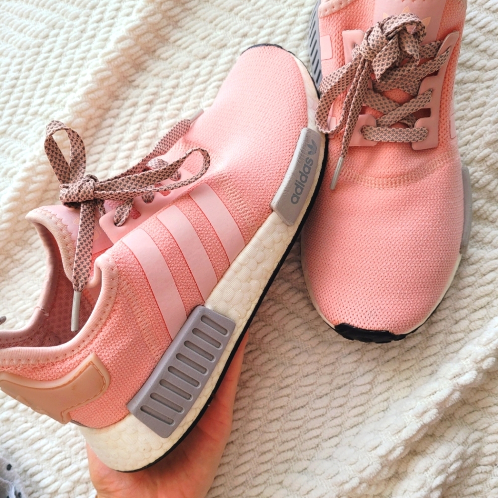 👟👟